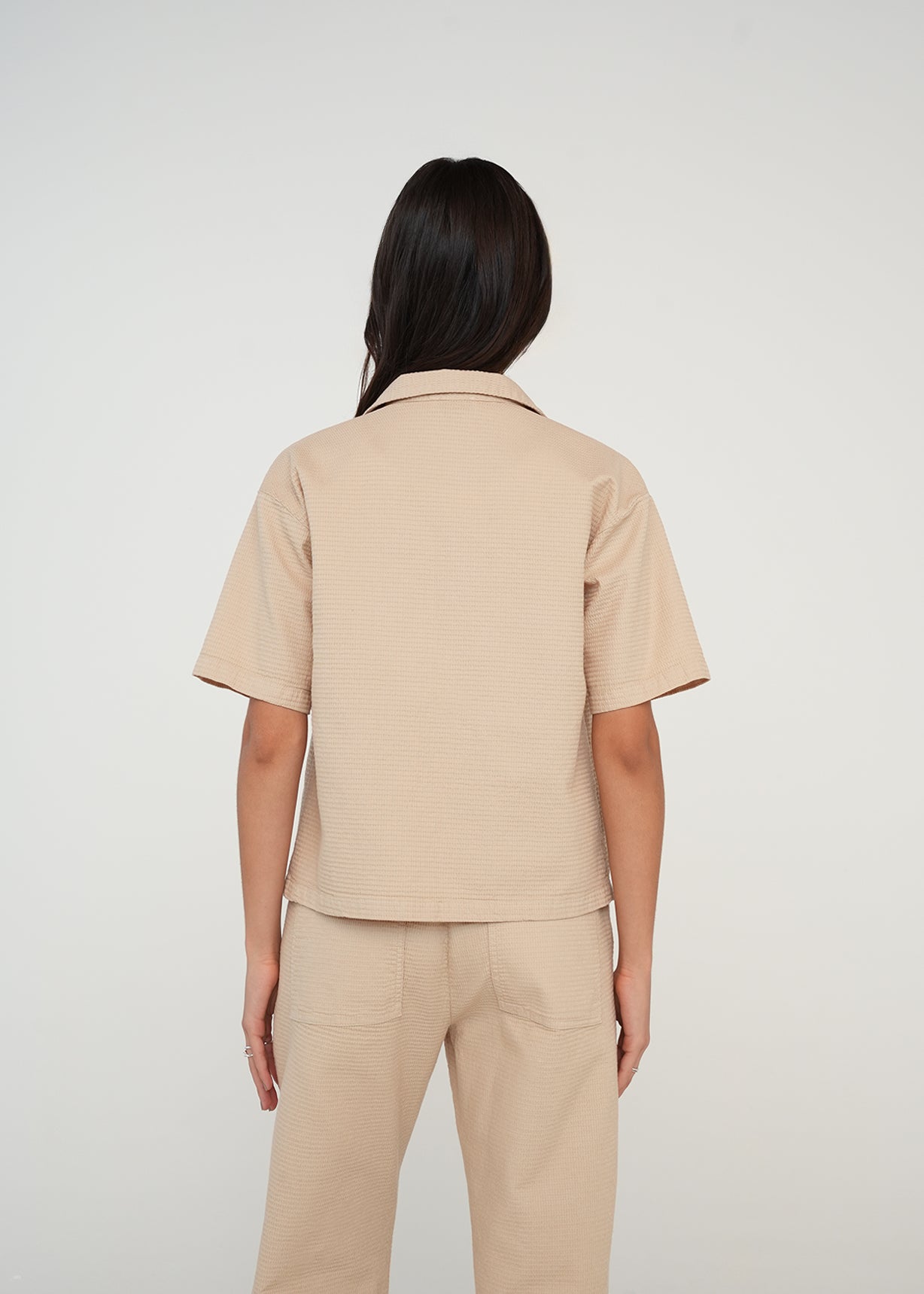 Camisa clásica con bolsillo - Beige 14_419G366_BEI151307_6