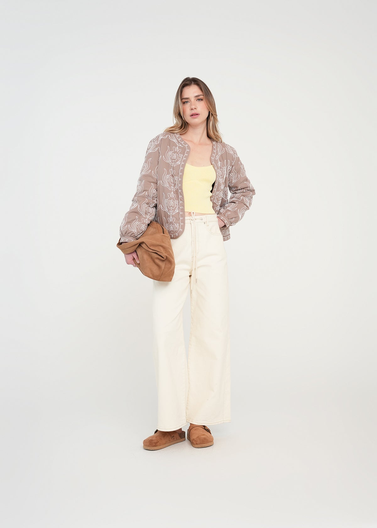 Chaqueta con bordado floral - Gris 14_421H029_GRI171212_7