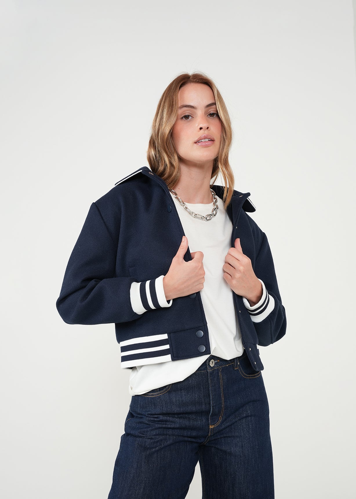 Chaqueta con bloques de color - Azul 14_421H030_AZU193923_0