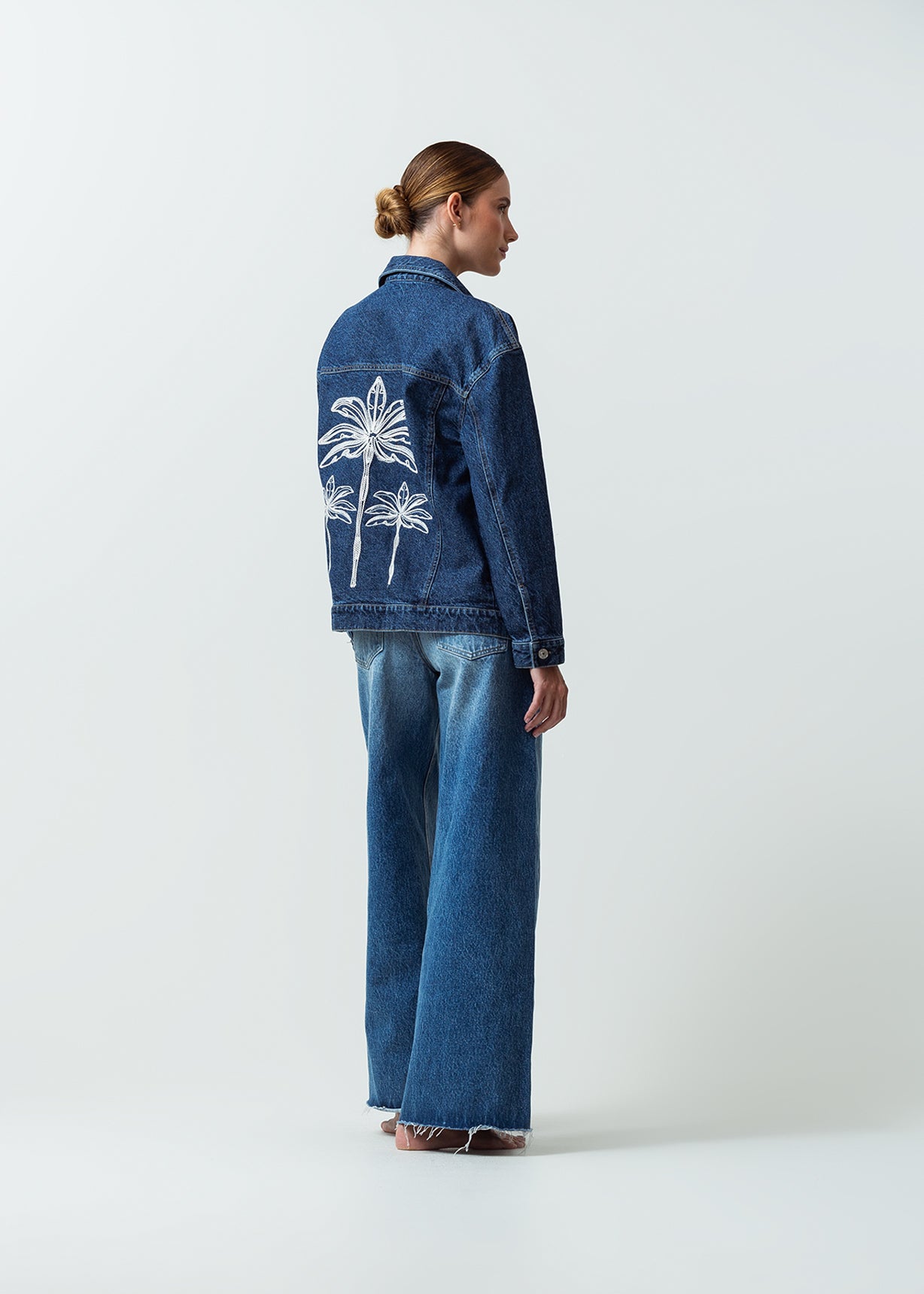 Chaqueta en denim tipo trucker - Azul 14_422G301_AZU183928_5