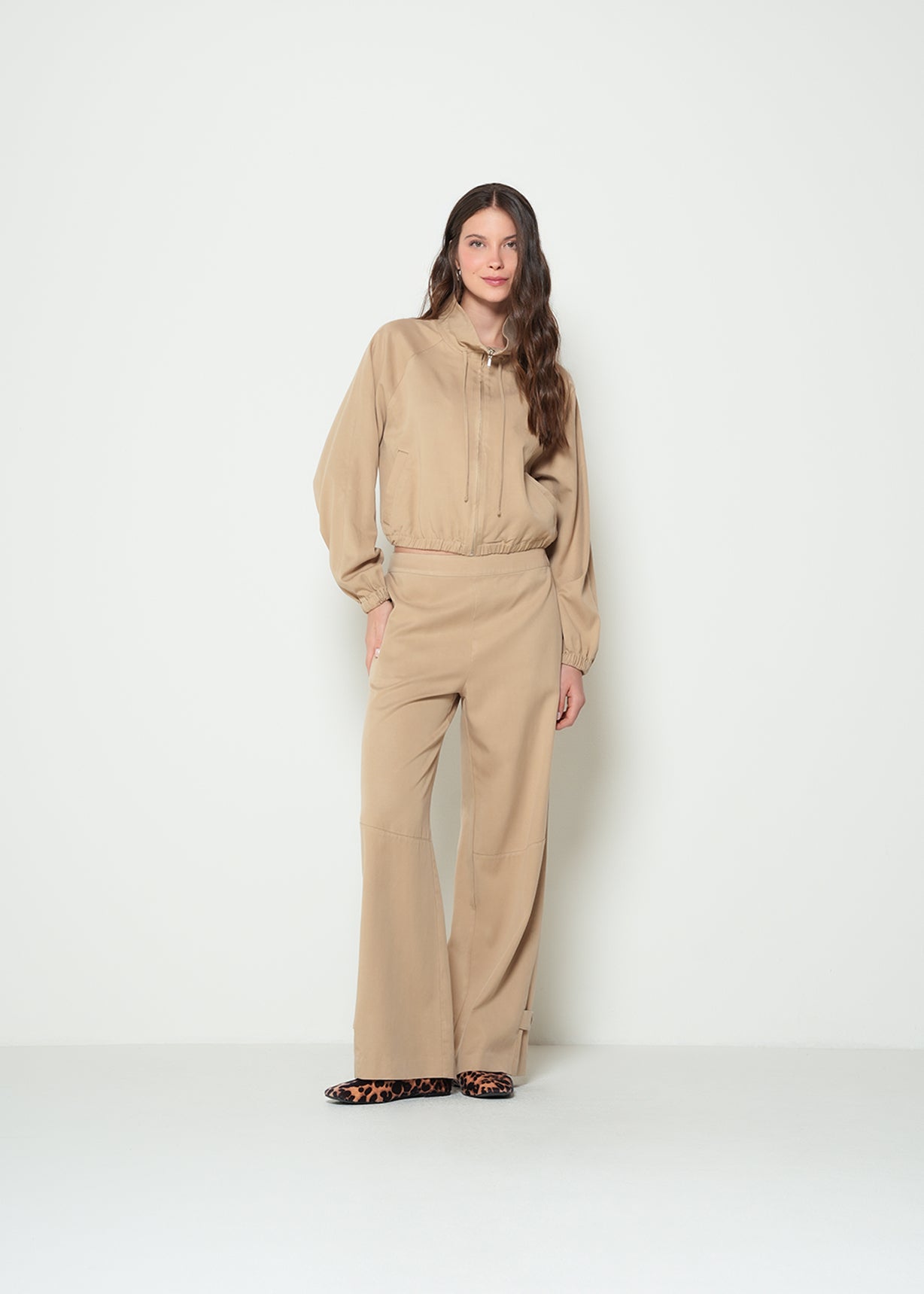Chaqueta rompe vientos cuello alto - Beige 14_422H382_BEI161010_3