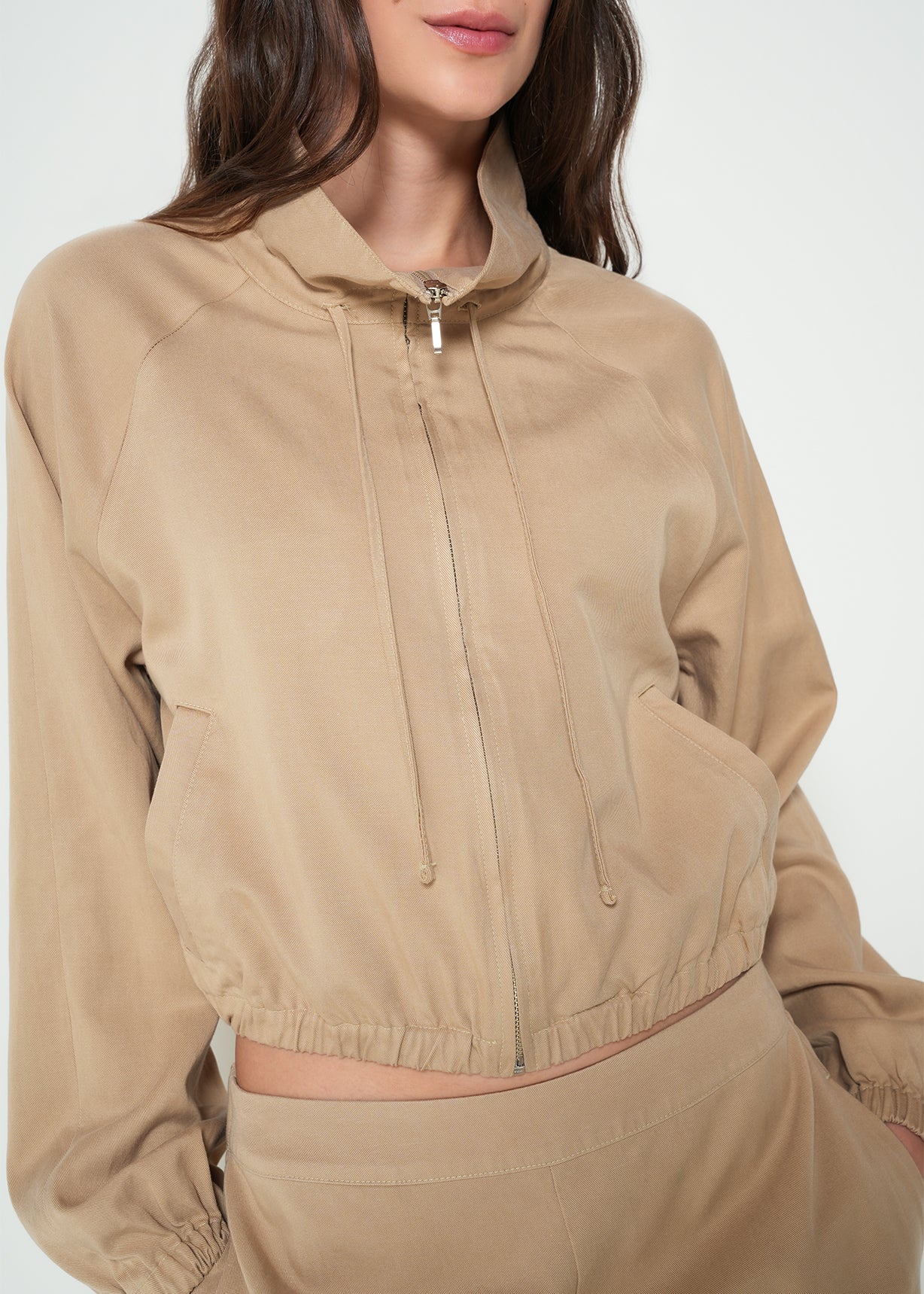 Chaqueta rompe vientos cuello alto - Beige 14_422H382_BEI161010_4