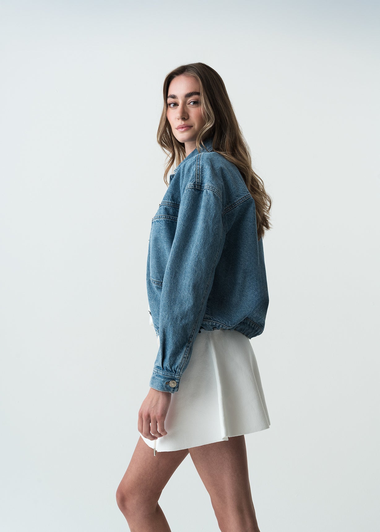Chaqueta tipo Trucker en denim - Azul 14_423G333_AZU183928_3