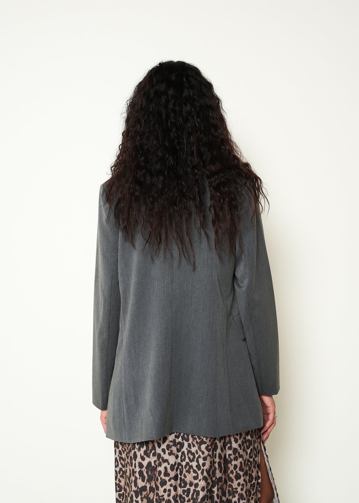 Chaqueta manga larga cuello clásico - Gris 14_423H026_GRI185204_7