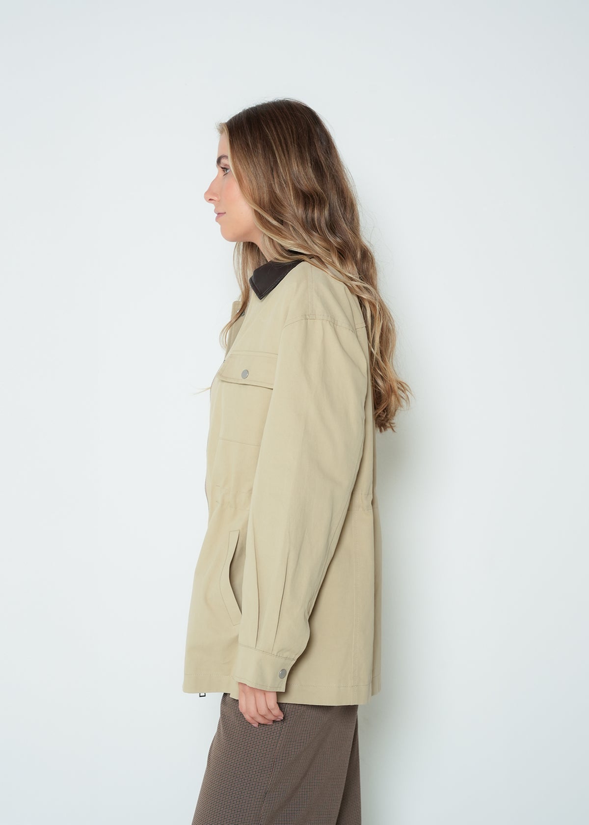 Chaqueta manga larga cuello clásico - Beige 14_423H079_BEI161108_5