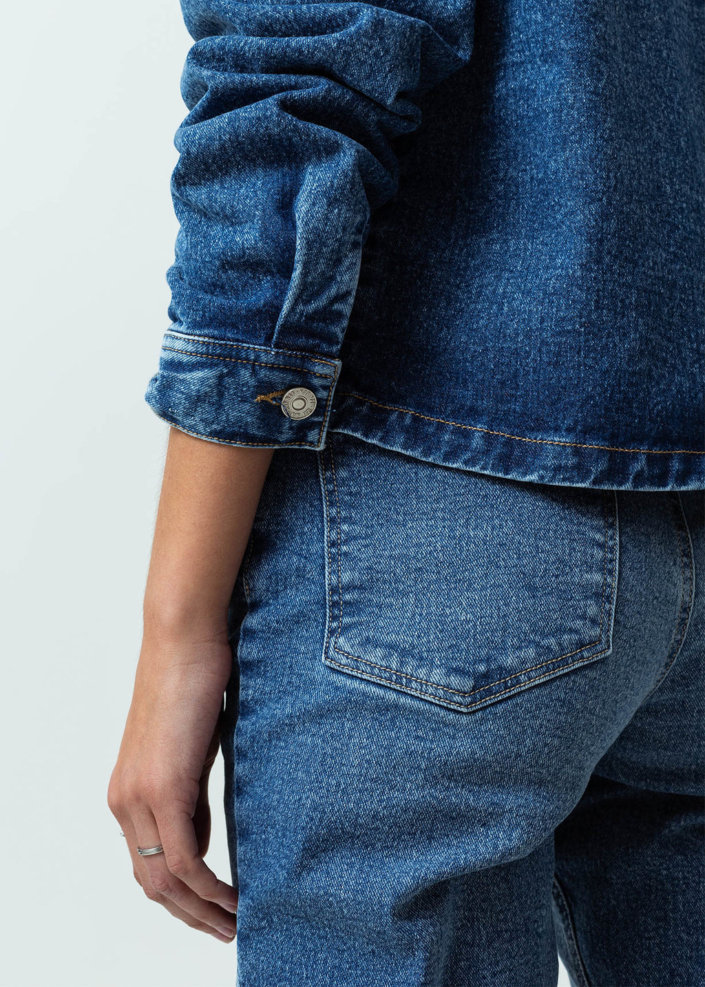 Chaqueta tipo Trucker en denim - Azul 14_425G015_AZU194227_7