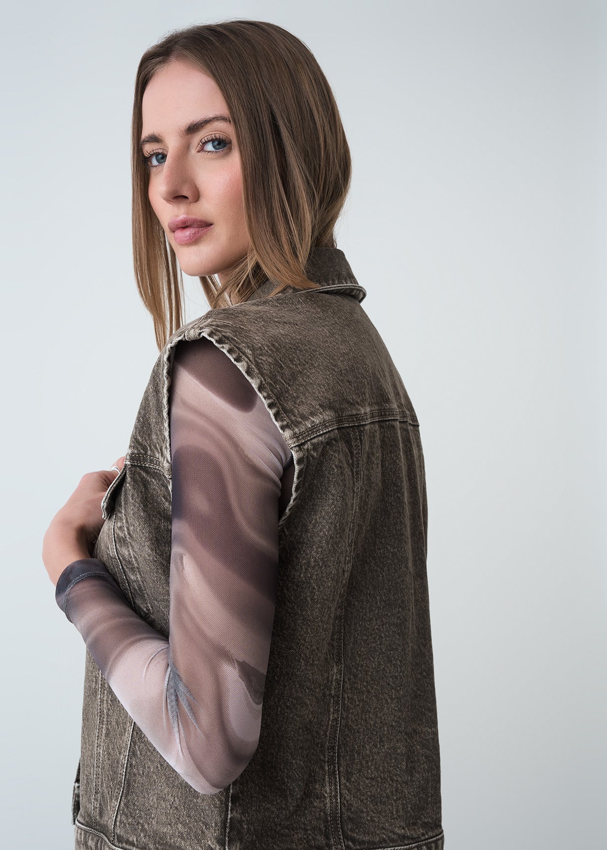 Chaleco con bolsillos - Gris 14_429G326_GRI180513_7