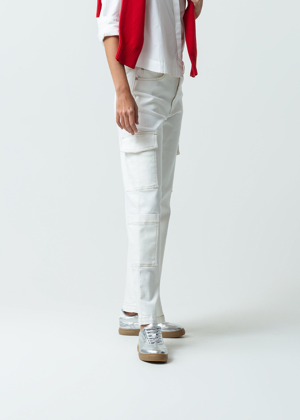 Pantalón Straight con bolsillos en costados - Crudo 14_431G303_CRU111001_5