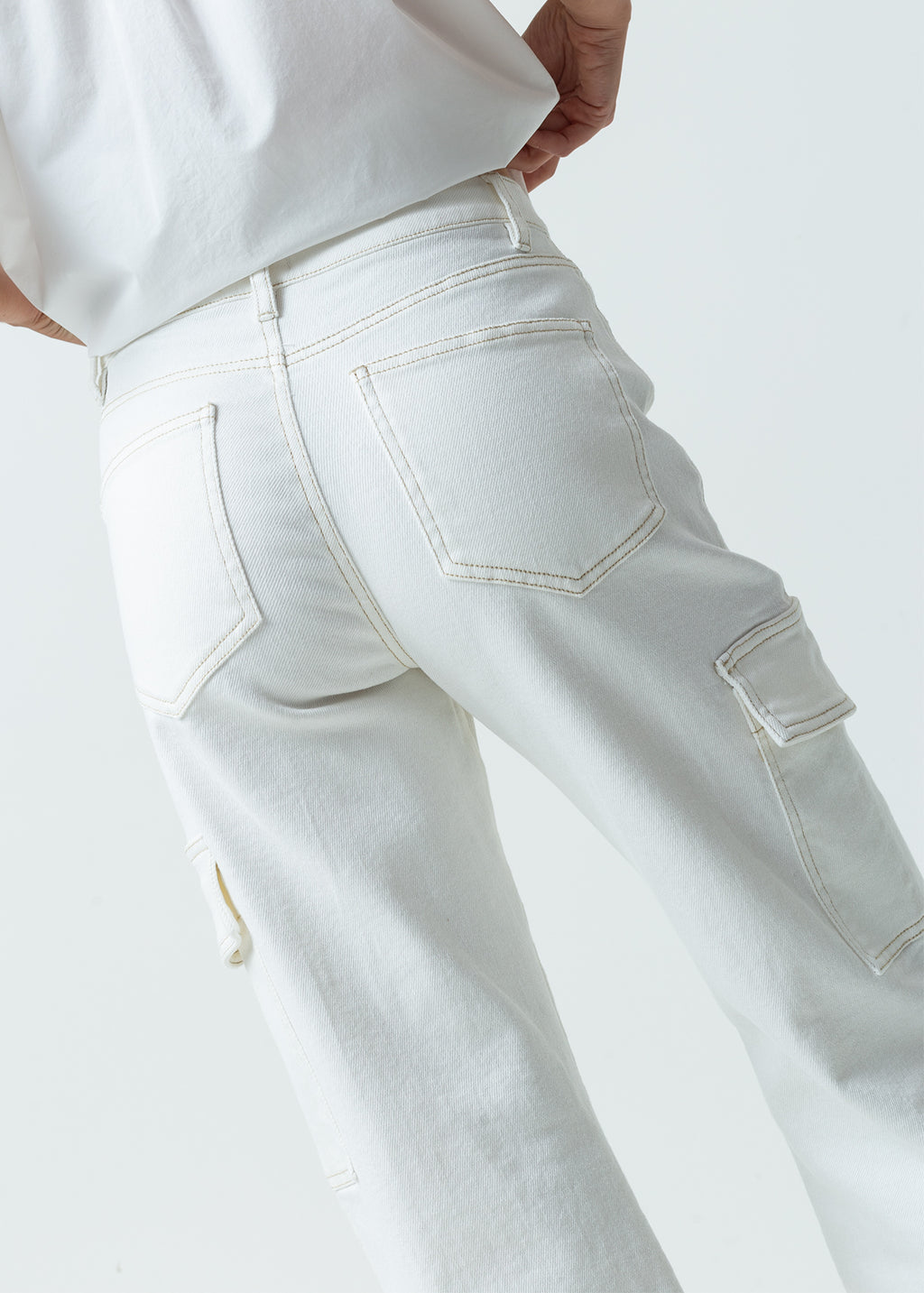 Pantalón Straight con bolsillos en costados - Crudo 14_431G303_CRU111001_7