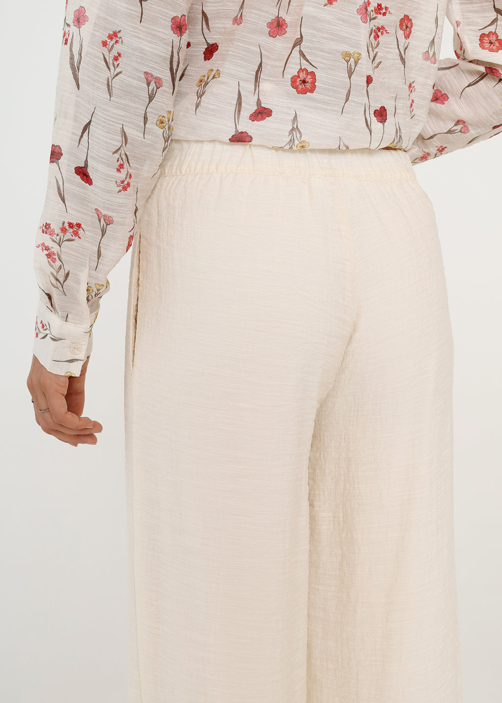 Pantalón Palazzo con diseño floral - Blanco 14_431H335_BLA120601_6