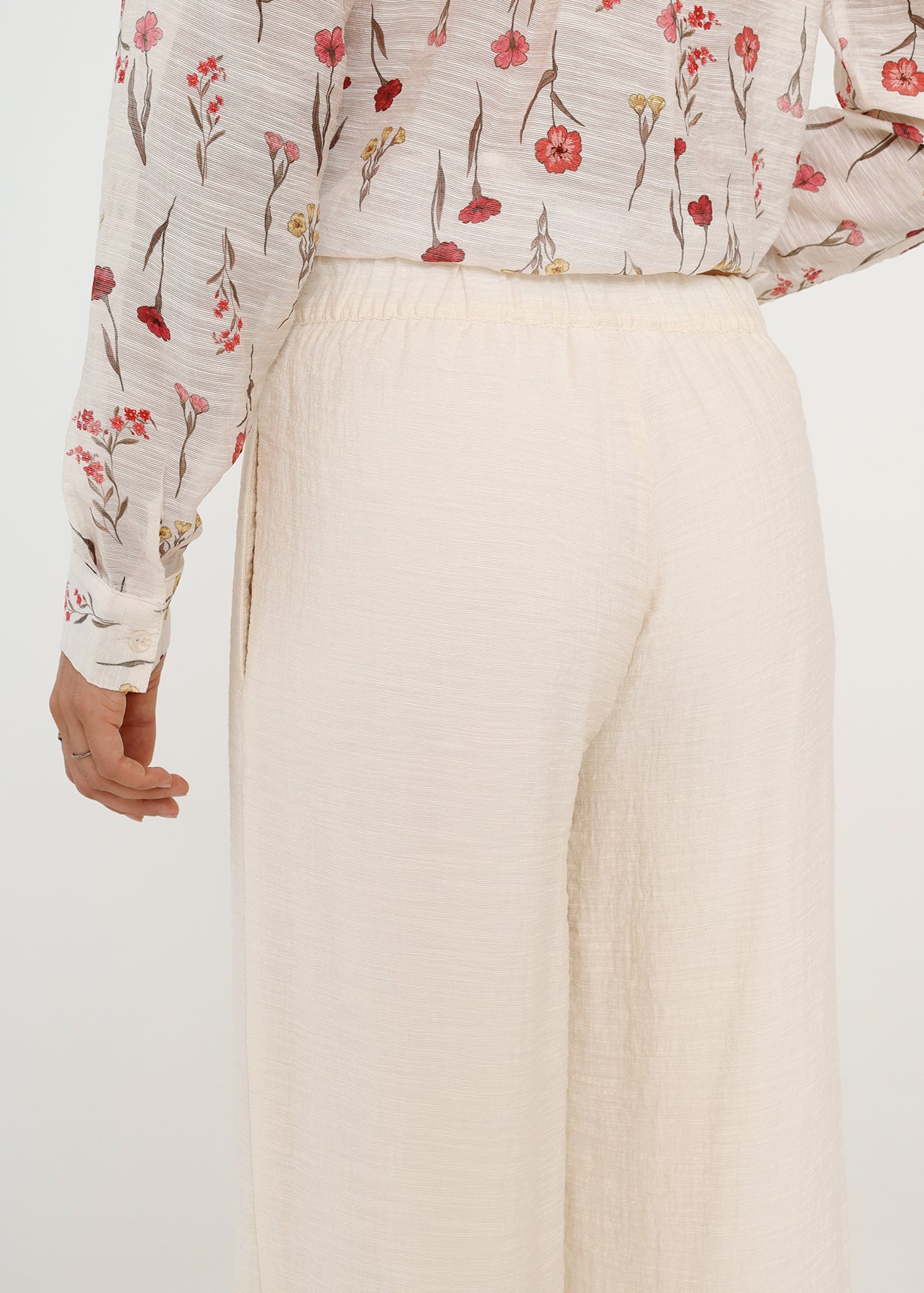 Pantalón Palazzo con diseño floral - Blanco 14_431H335_BLA120601_6