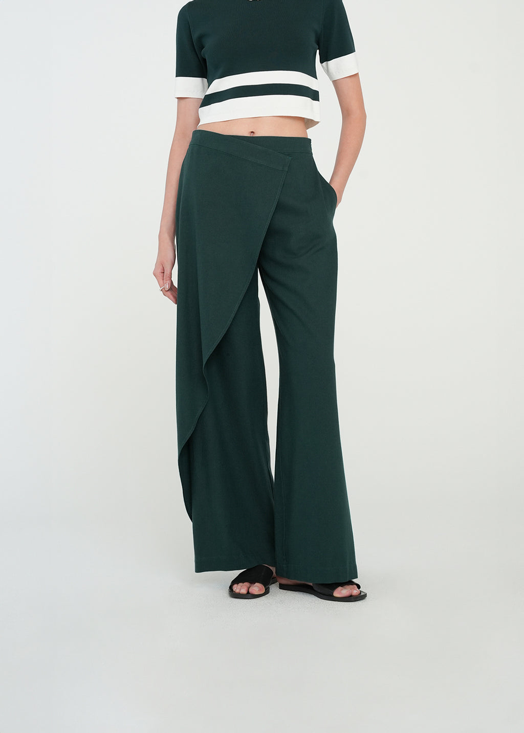 Pantalón Wide Leg con capa - Verde 14_431H375_VER195320_0