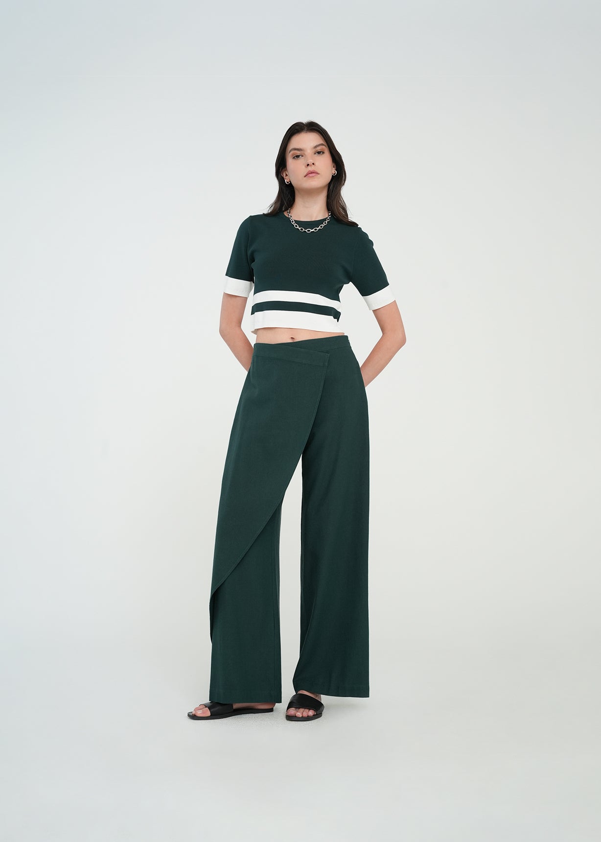 Pantalón Wide Leg con capa - Verde 14_431H375_VER195320_3