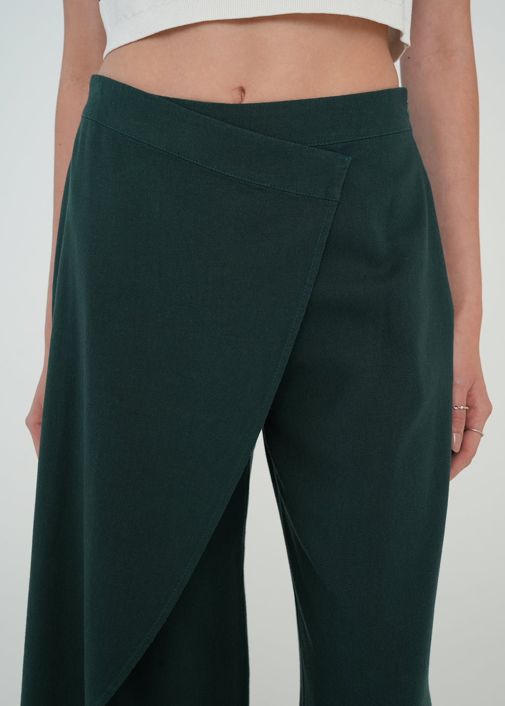 Pantalón Wide Leg con capa - Verde 14_431H375_VER195320_4