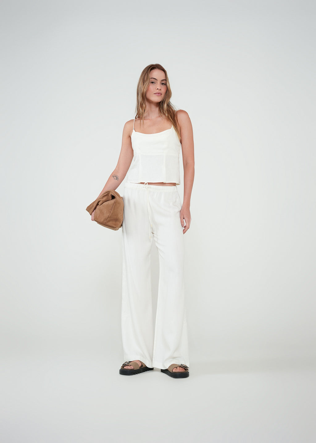 Pantalón Wide Leg con bordado - Crudo 14_432H303_CRU110107_3