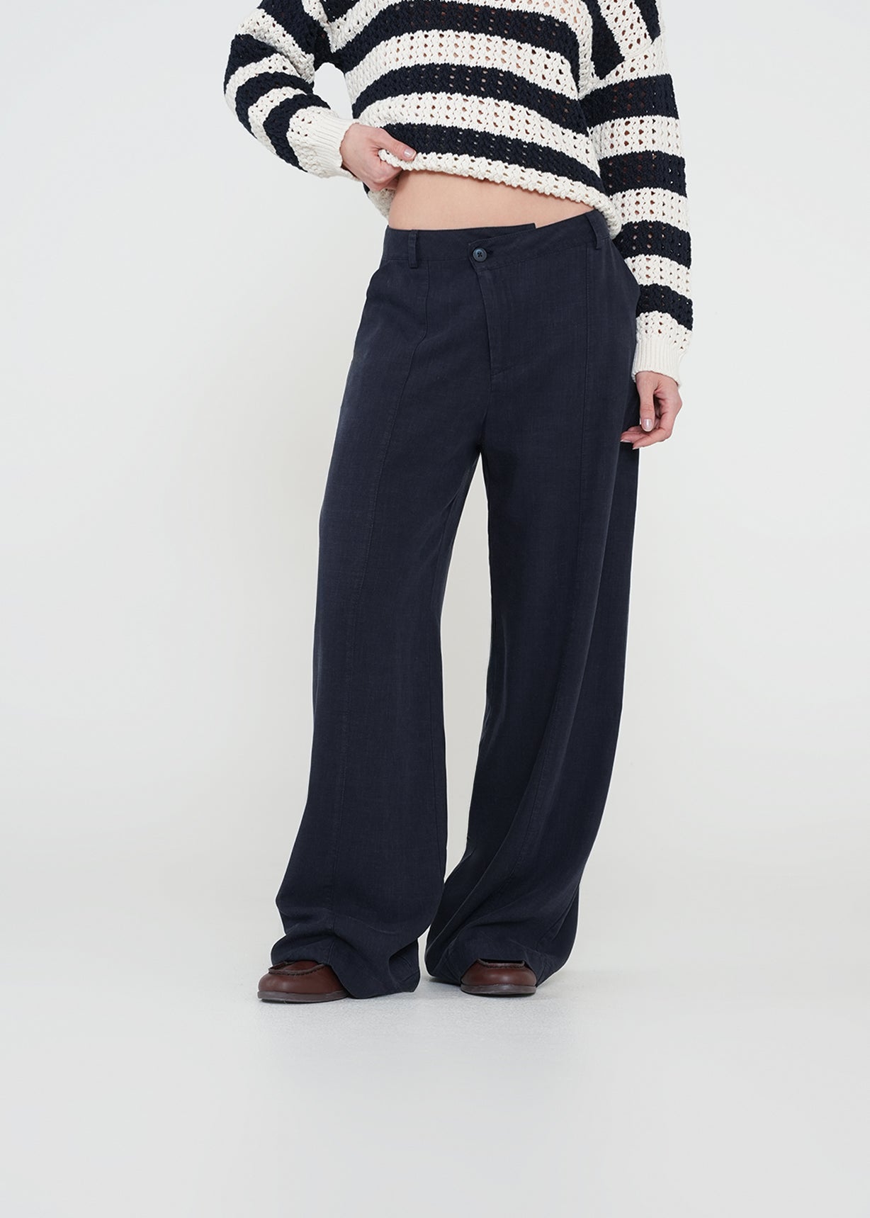 Pantalón Wide Leg con pretina asimétrica - Azul 14_432H339_AZU193922_3