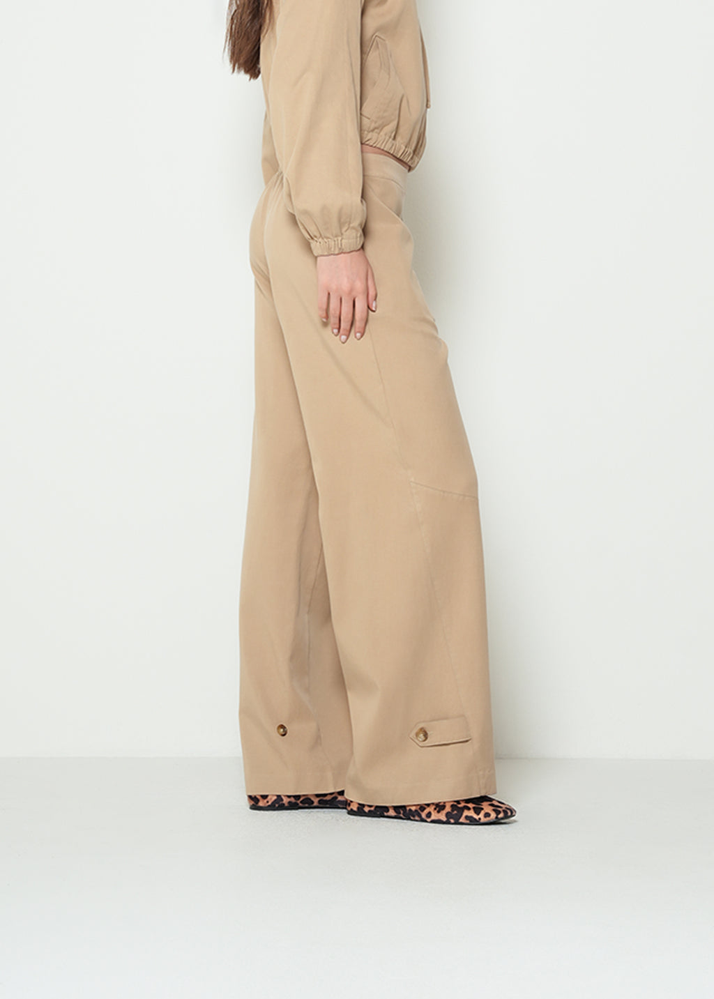 Pantalón straight tiro alto - Beige 14_432H387_BEI161010_5