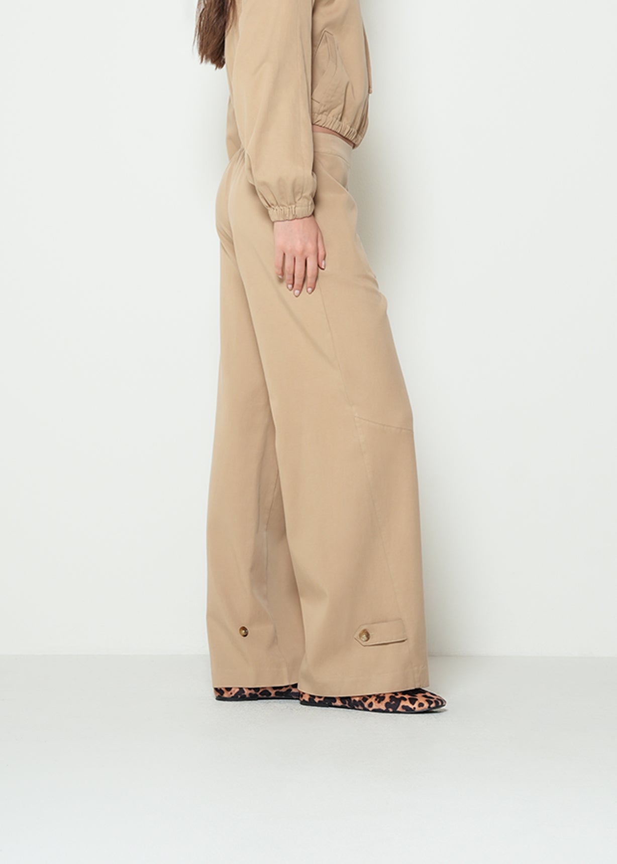Pantalón straight tiro alto - Beige 14_432H387_BEI161010_5