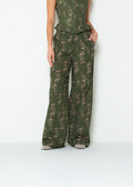 Pantalón wide leg tiro medio floral - Verde 14_433H321_VER180724_0