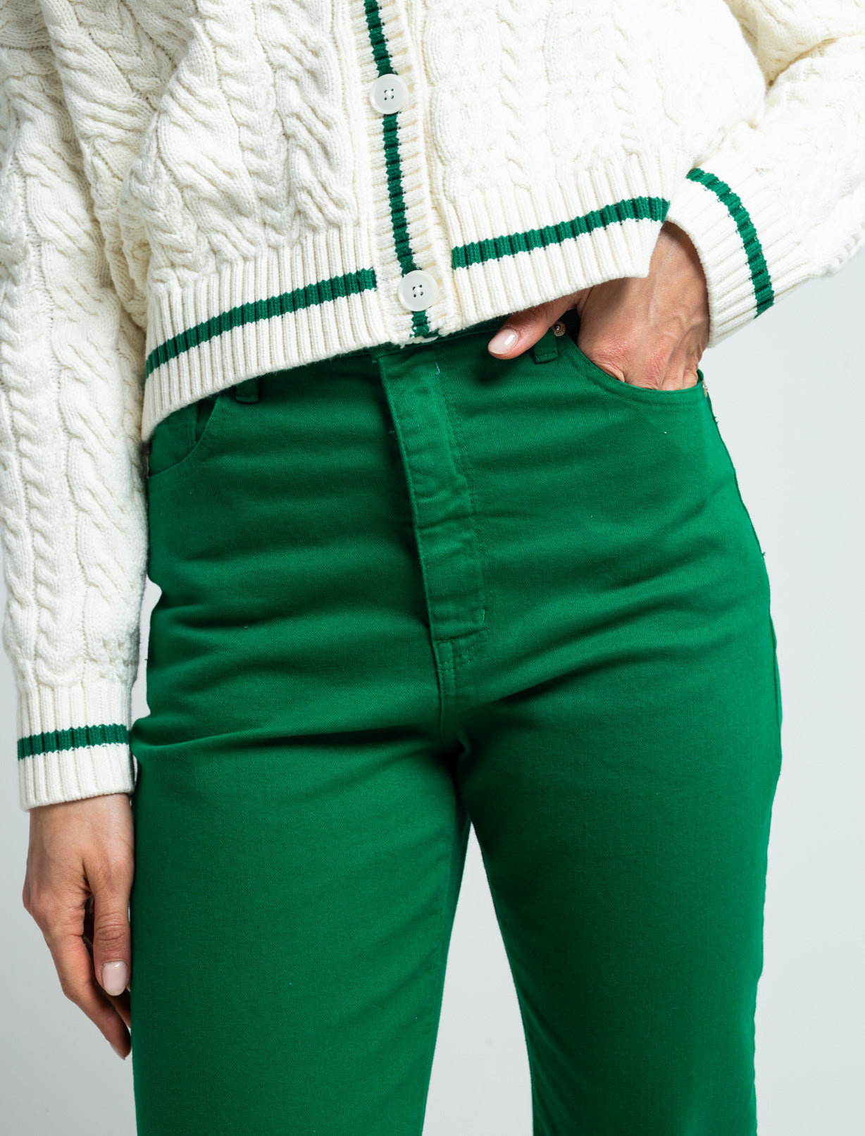 Pantalón cinco bolsillos - Verde 14_439E315_VER196026_7