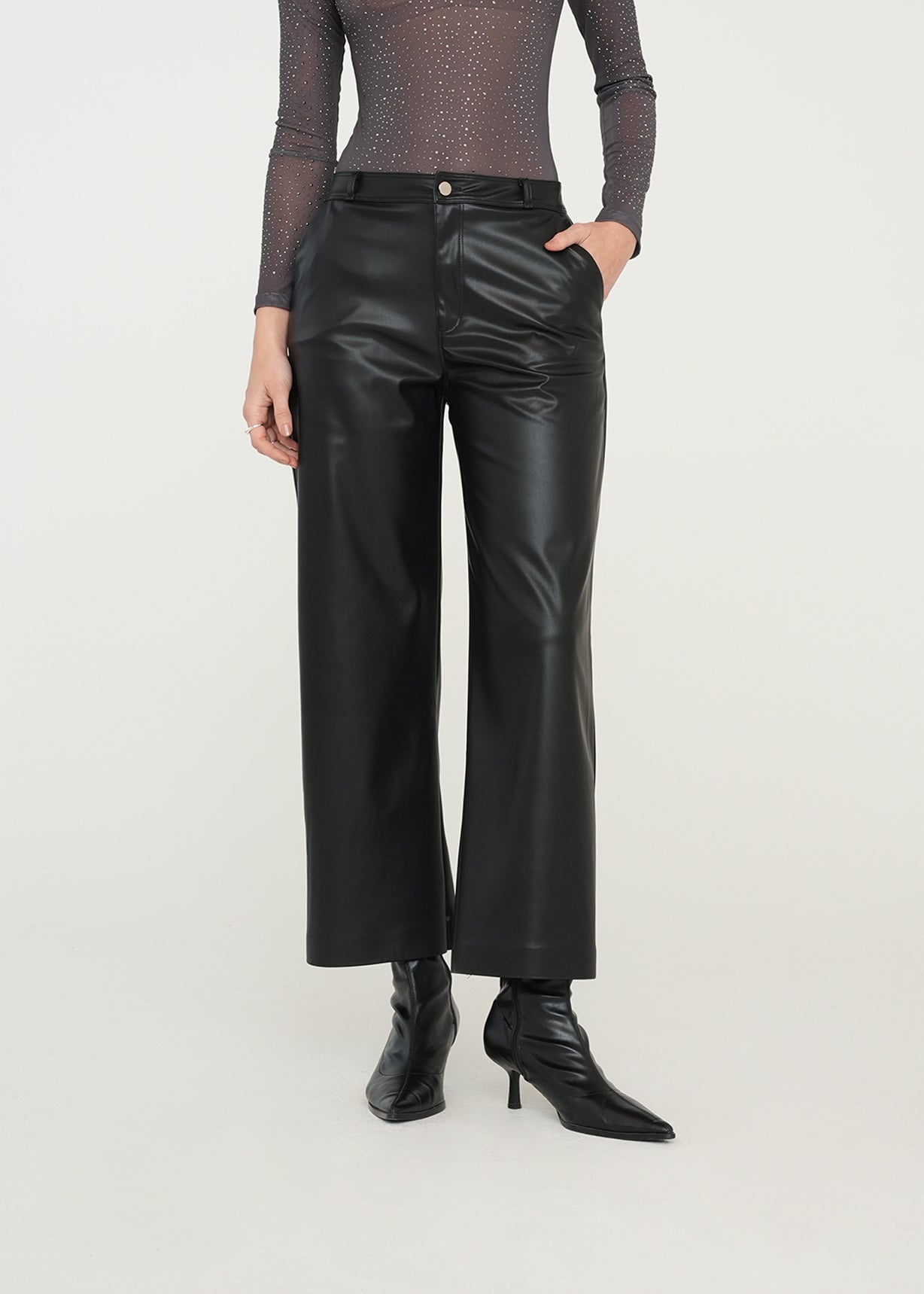 Pantalón Wide Leg efecto cuero - Negro 14_439G307_NEG193909_0