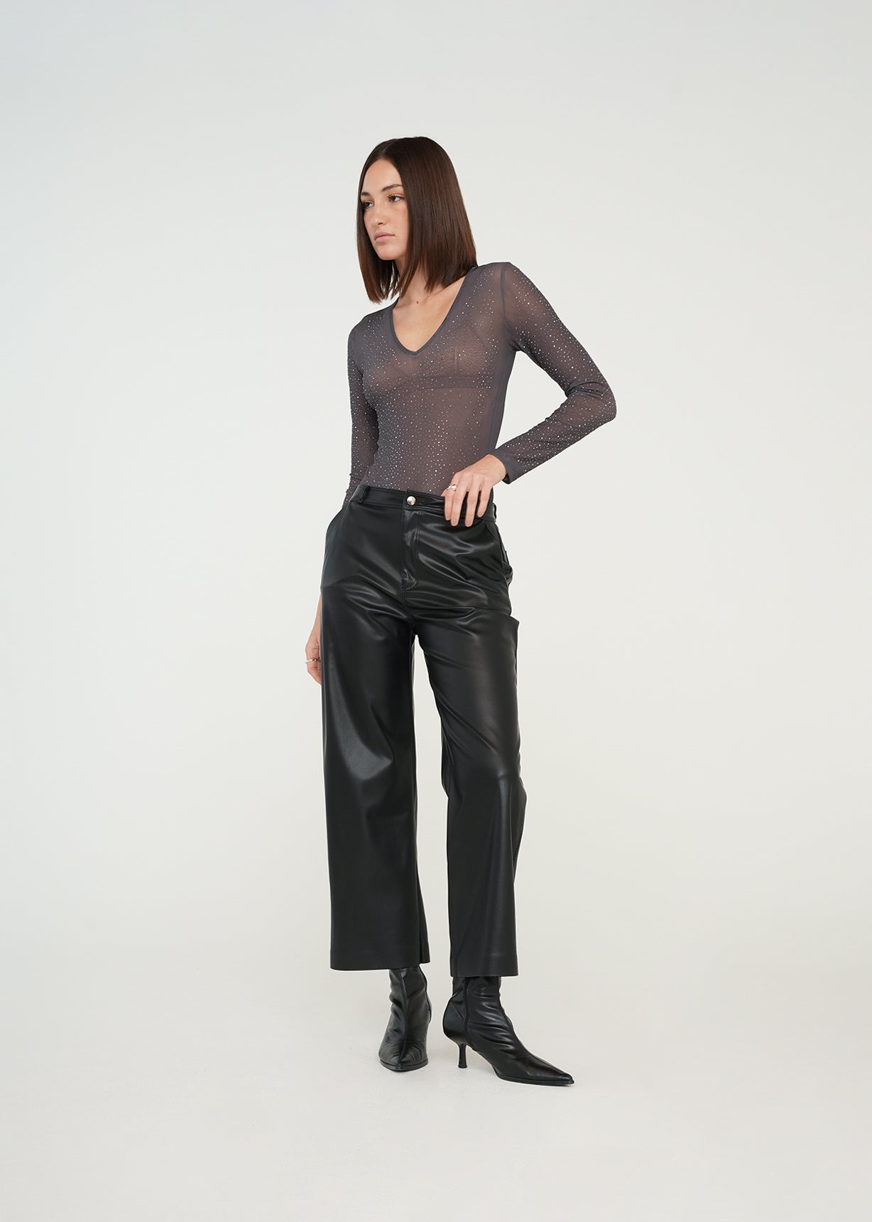 Pantalón Wide Leg efecto cuero - Negro 14_439G307_NEG193909_7