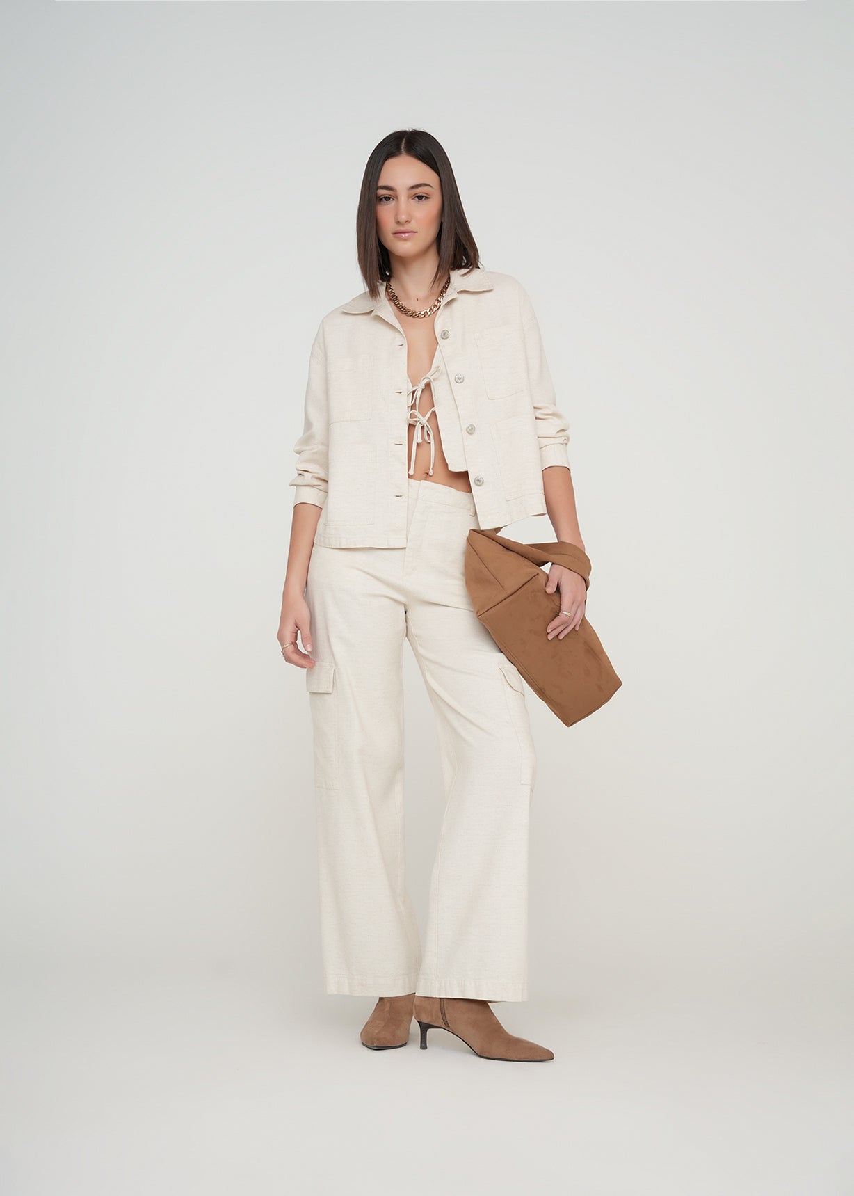Pantalón Wide Leg tipo cargo - Crudo 14_439G309_CRU135304_3