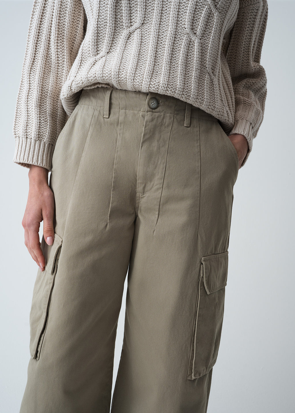 Pantalón Barrel tipo cargo - Gris 14_439G313_GRI171107_4