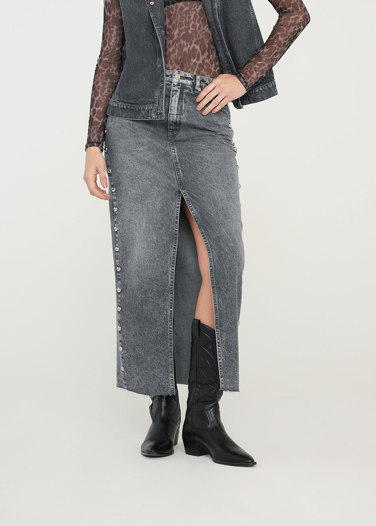Falda larga con taches - Gris 14_449G303_GRI175104_0