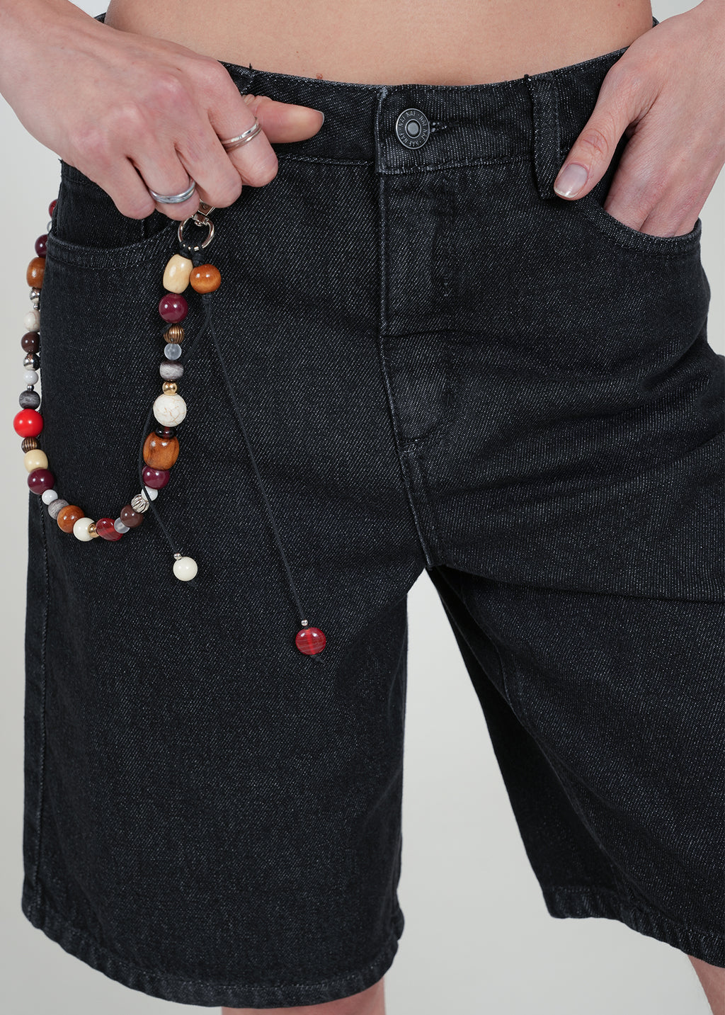 Short largo con accesorio - Negro 14_452H304_NEG193909_7