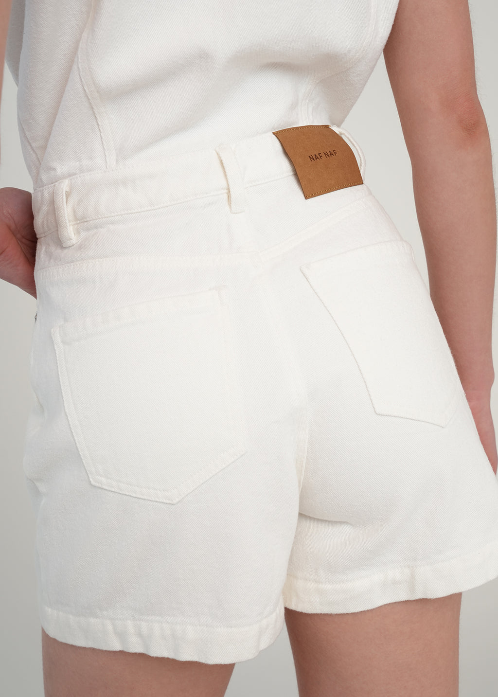 Enterizo corto en white denim - Crudo 14_461H301_CRU111001_6