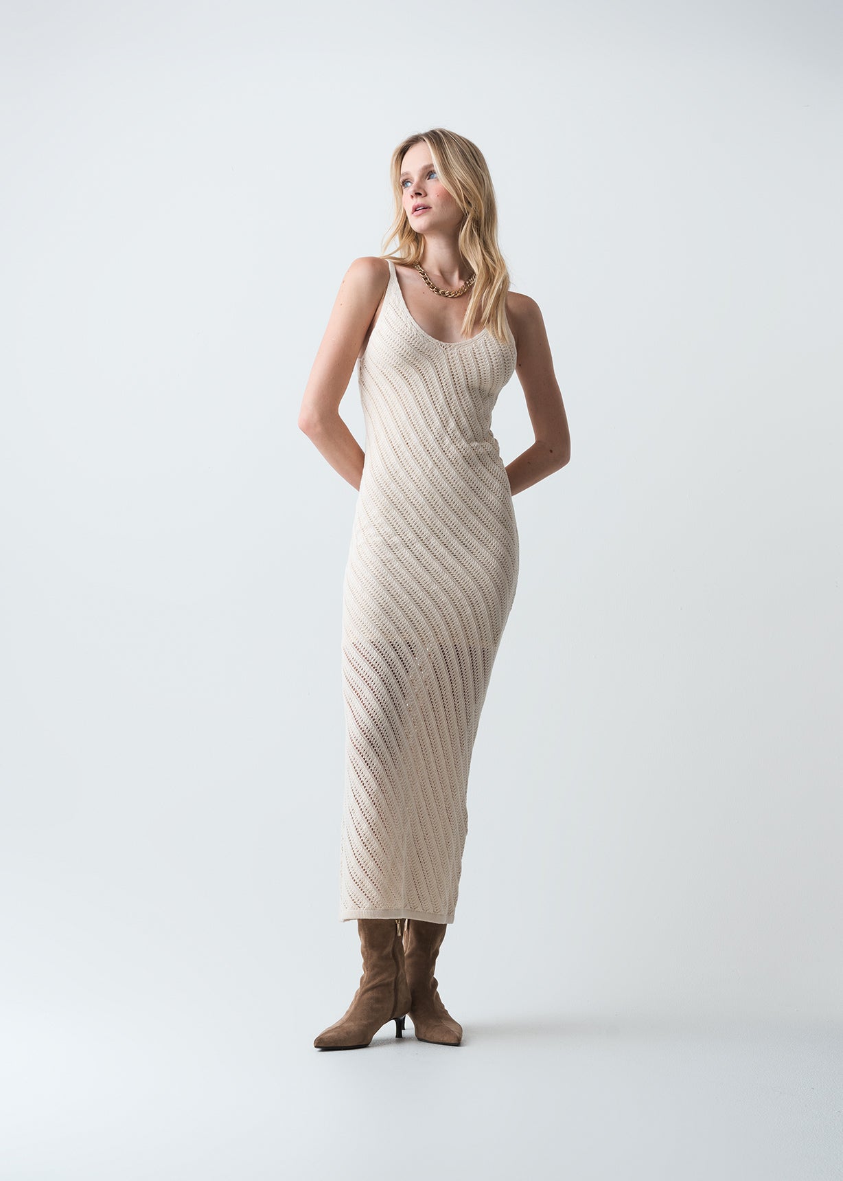 Vestido largo para días soleados - Crudo 14_473G038_CRU110110_0