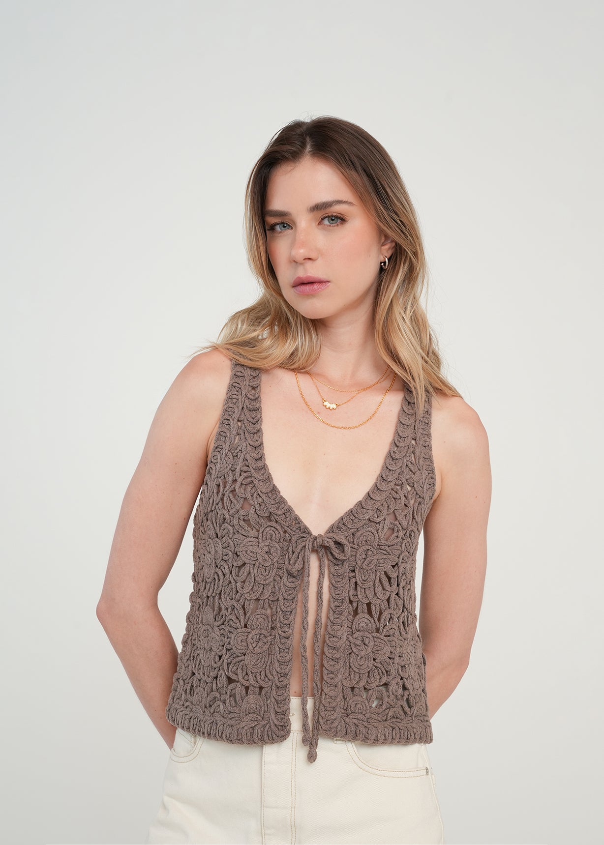 Chaleco con tejido floral - Gris 14_481H025_GRI171212_0