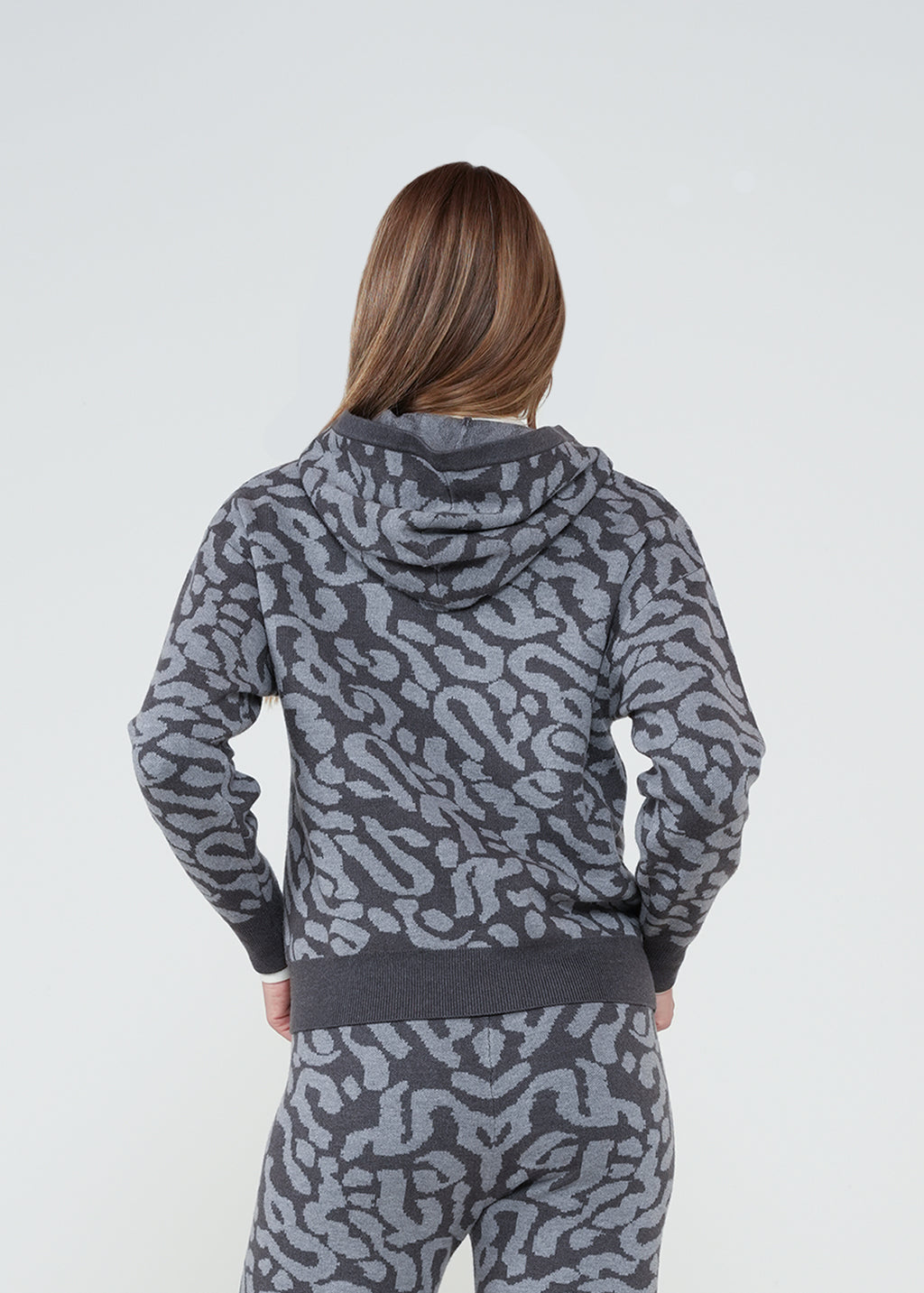 Buzo tejido de animal print - Gris 14_482H029_GRI184005_7