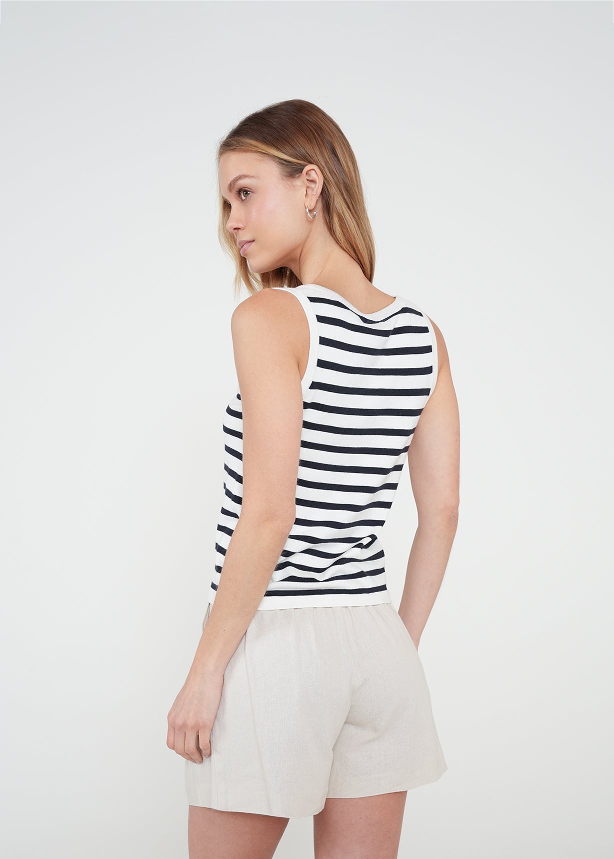 Camiseta básica tejida - Crudo 14_482H041_CRU110605_7