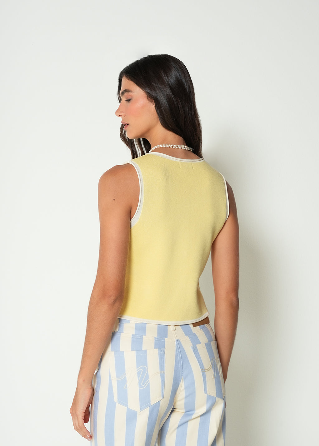 Camiseta tejida manga sisa - Amarillo 14_482H073_AMA120825_7