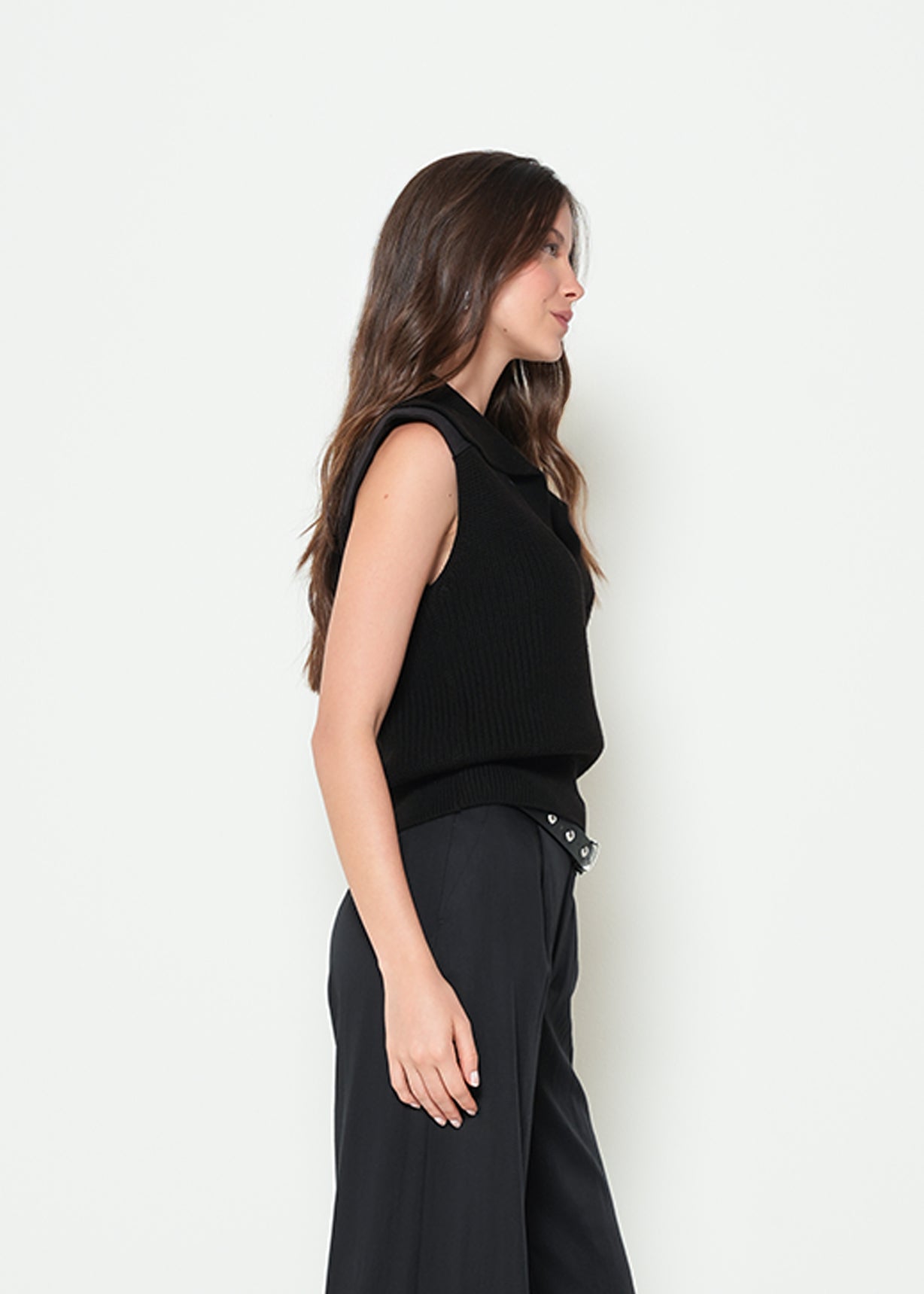 Camiseta tejida manga sisa - Negro 14_482H086_NEG193909_5