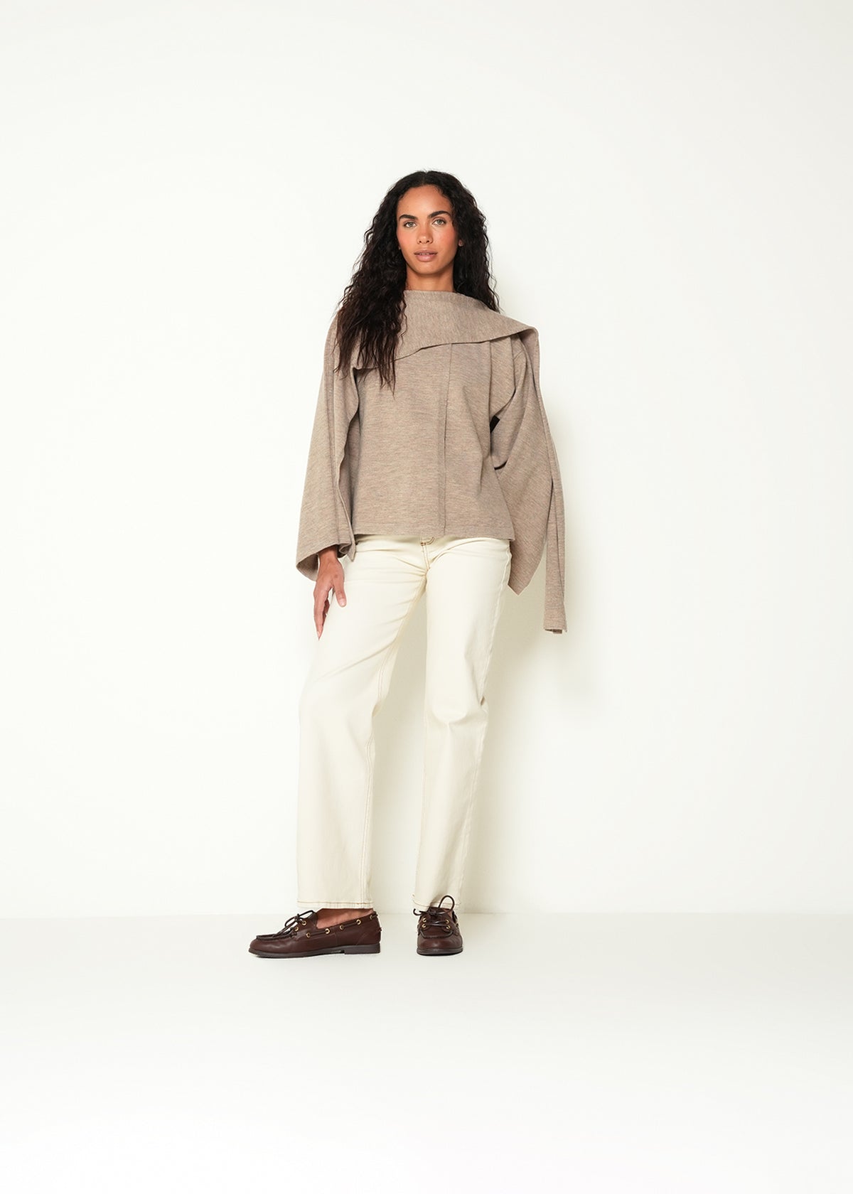 Tejido buzo manga larga cuello alto - Beige 14_483H043_BEI161212_0