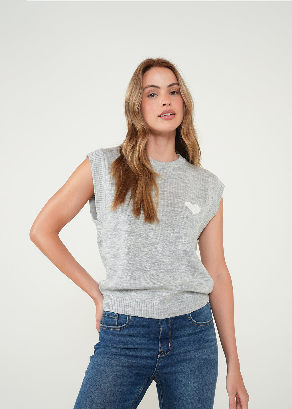 Camisa tejida con corazón - Gris 14_485H001_GRI144202_0