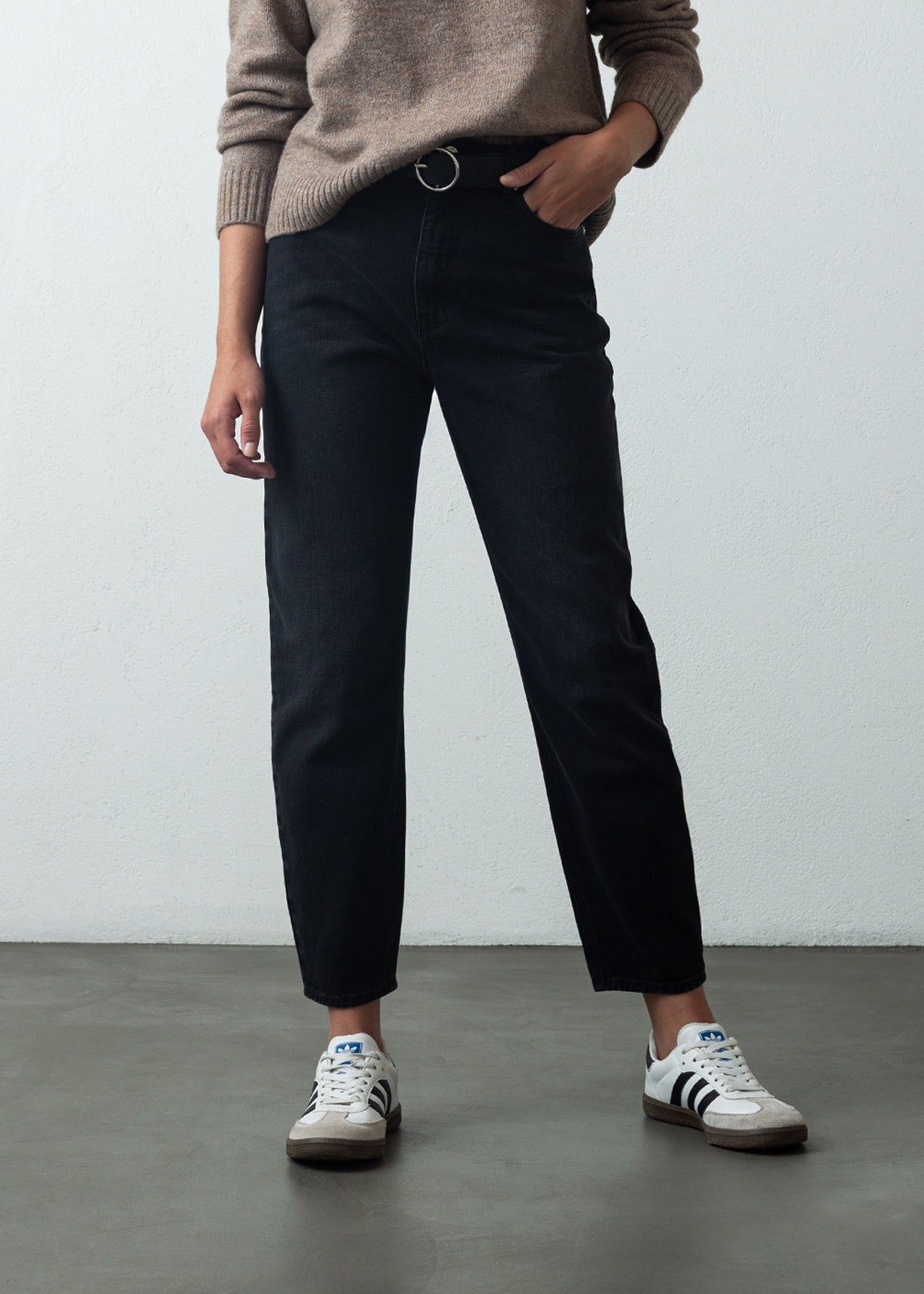 Jean en black denim - Negro 14_491G301_NEG193909_0