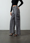 Jean Wide Leg cargo fit tiro alto - Gris 14_491G373_GRI144103_0