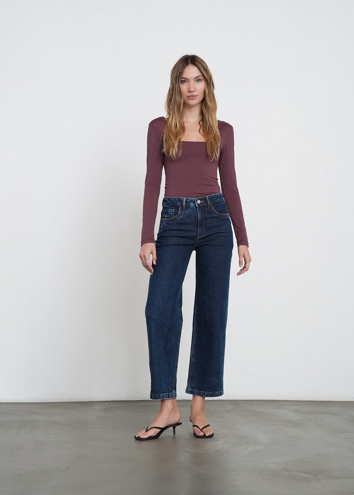 Jean Straight con efecto desgastado - Azul 14_491H044_AZU194227_3