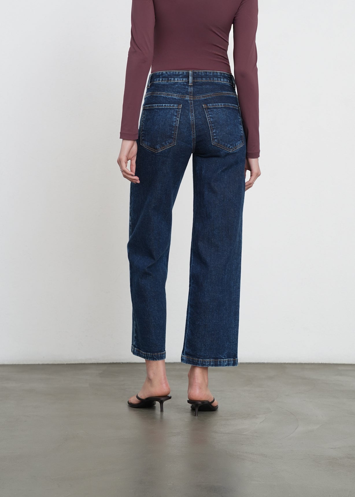 Jean Straight con efecto desgastado - Azul 14_491H044_AZU194227_6