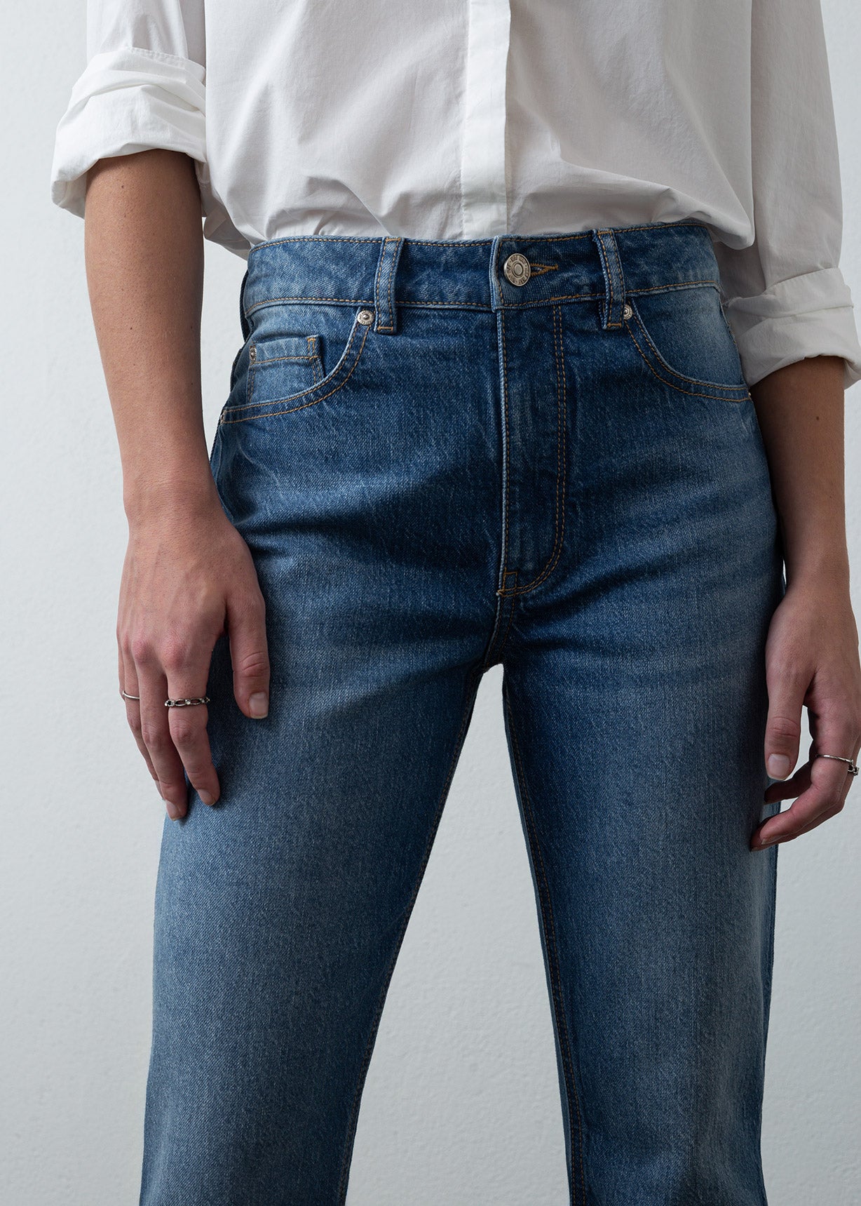Jean Flare de tiro medio - Azul 14_492G028_AZU183928_4