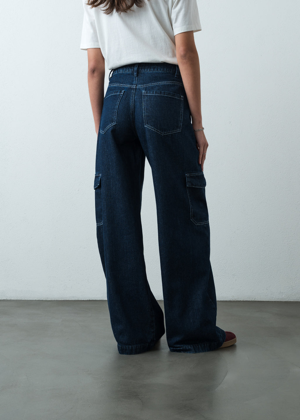 Jean Wide Leg tiro súper alto tono oscuro - Azul 14_492G374_AZU183928_5