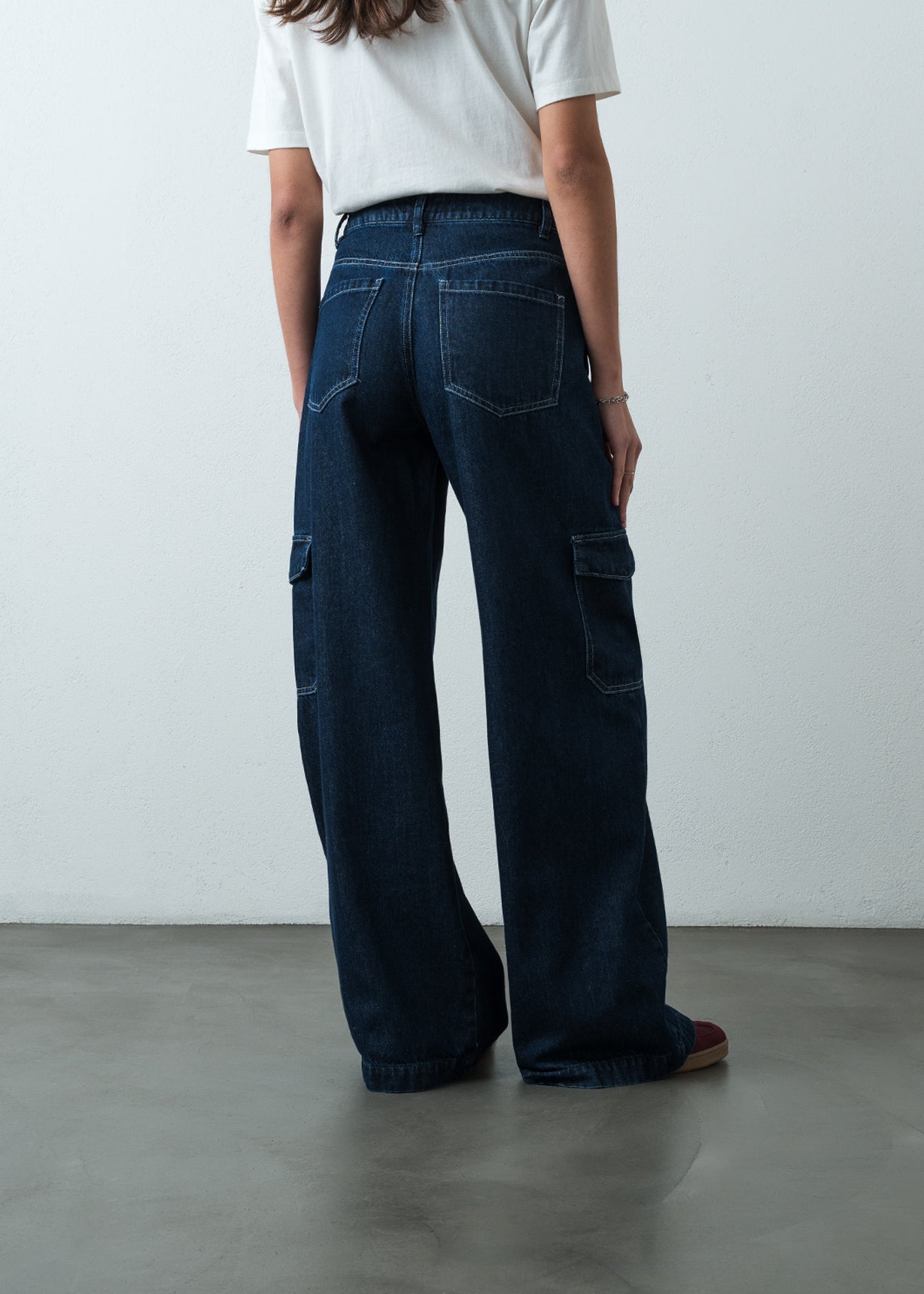 Jean Wide Leg tiro súper alto tono oscuro - Azul 14_492G374_AZU183928_5