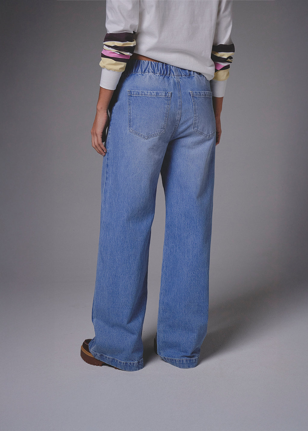 Jean Wide Leg con diseño en marquilla - Azul 14_492H331_AZU183928_7