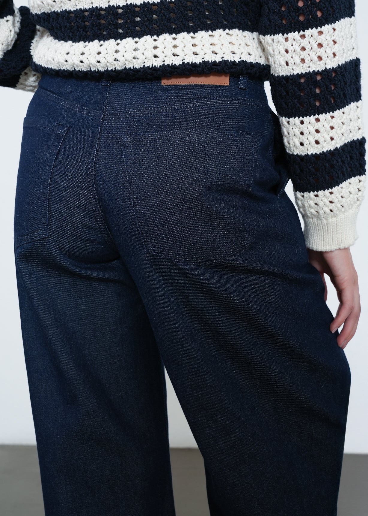 Jean Wide Leg en tono oscuro - Azul 14_492H338_AZU194227_4