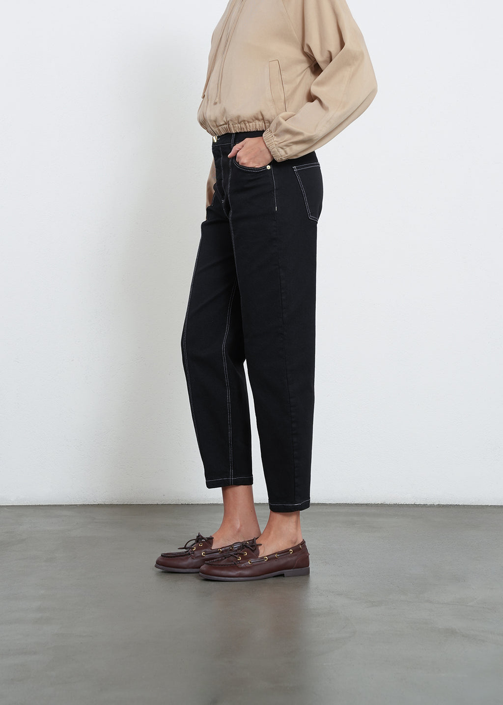 Jean slouchy tiro alto - Negro 14_492H376_NEG193909_5