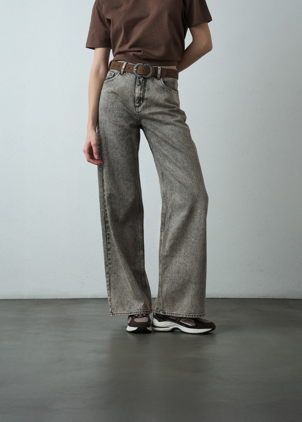 Jean Wide Leg con bolsillos - Negro 14_493G374_NEG193909_0